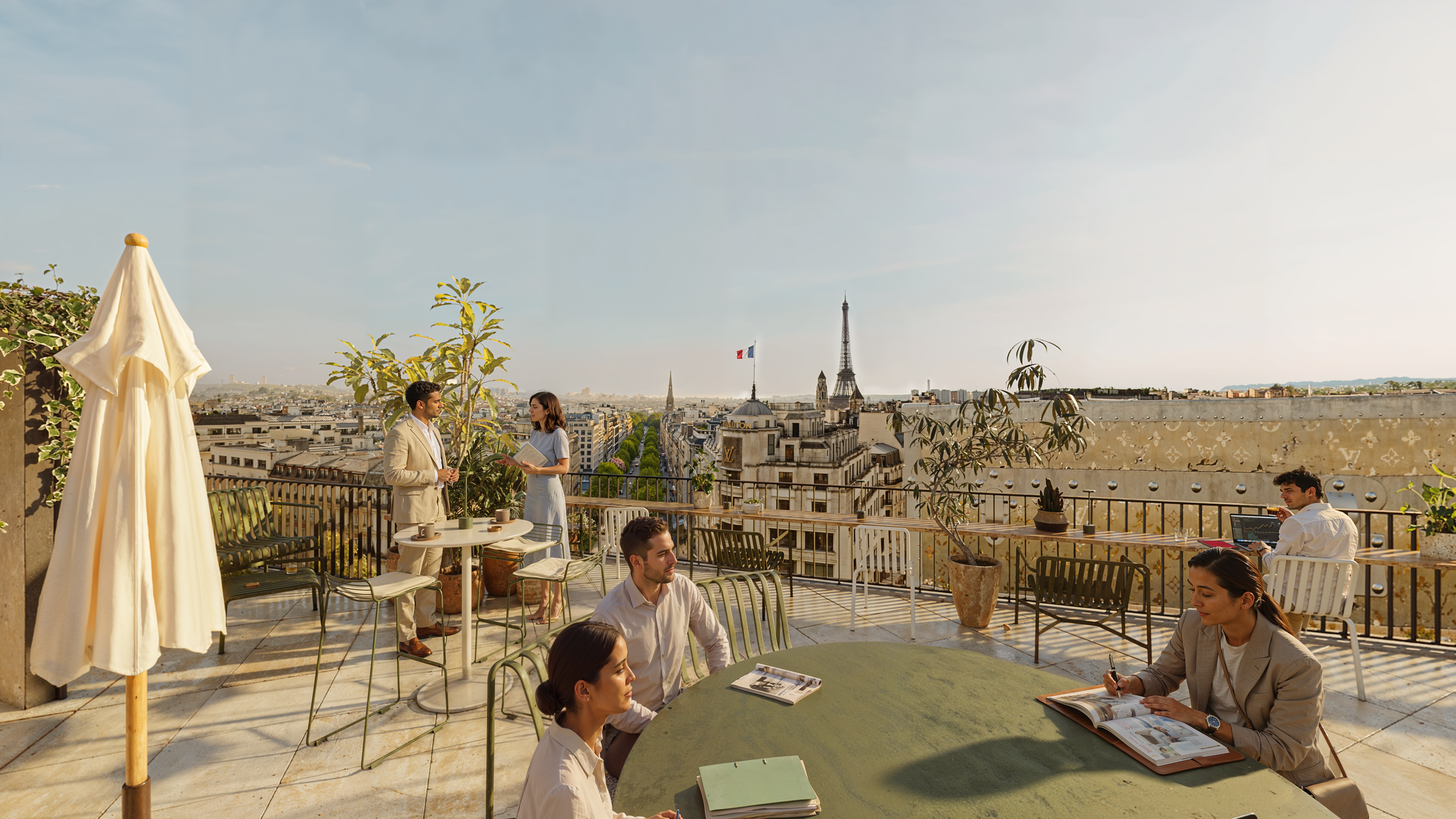 118 Champs-Élysées - vue 360° 3